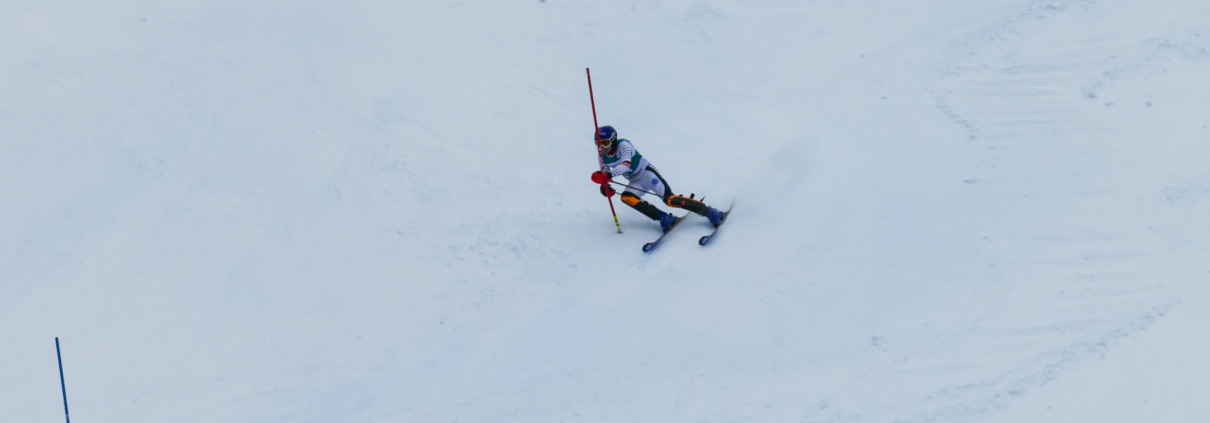 Jules en slalom à Veysonnaz (Coupe du Monde)